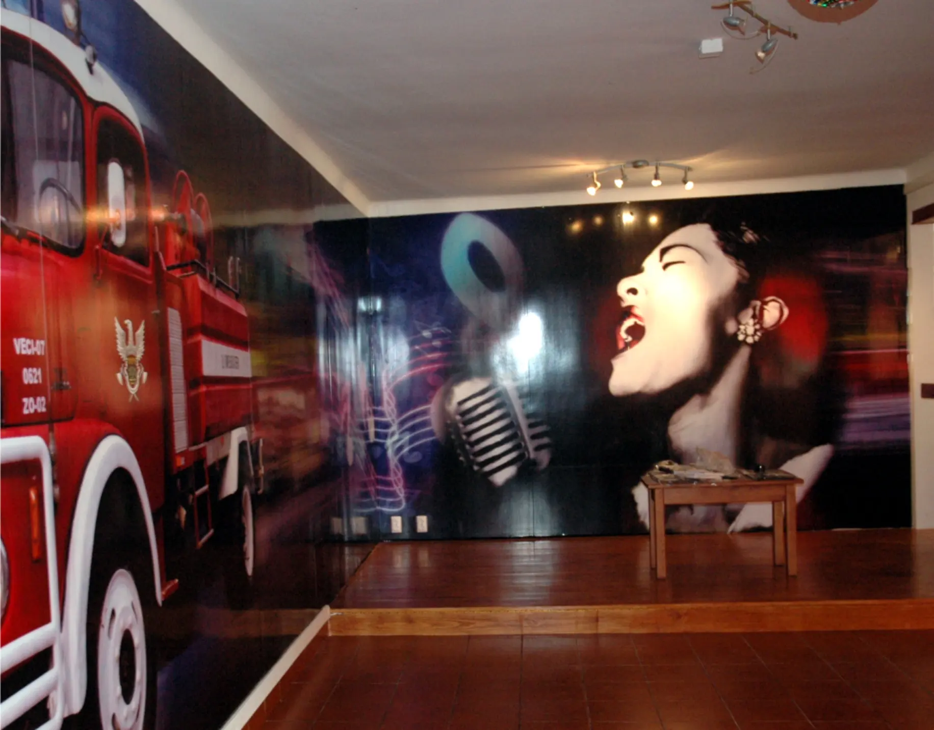 Uchas Bar 01