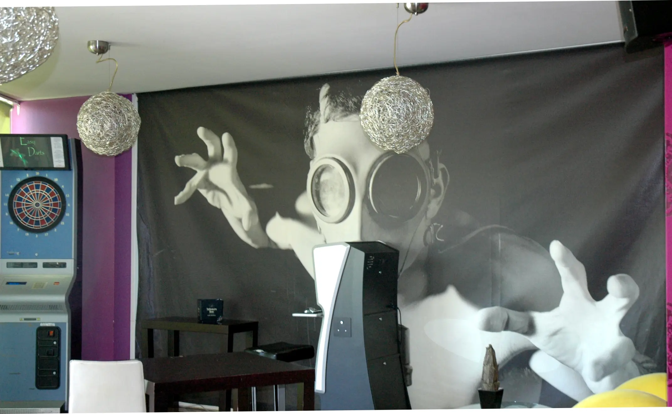 Uchas Bar 04